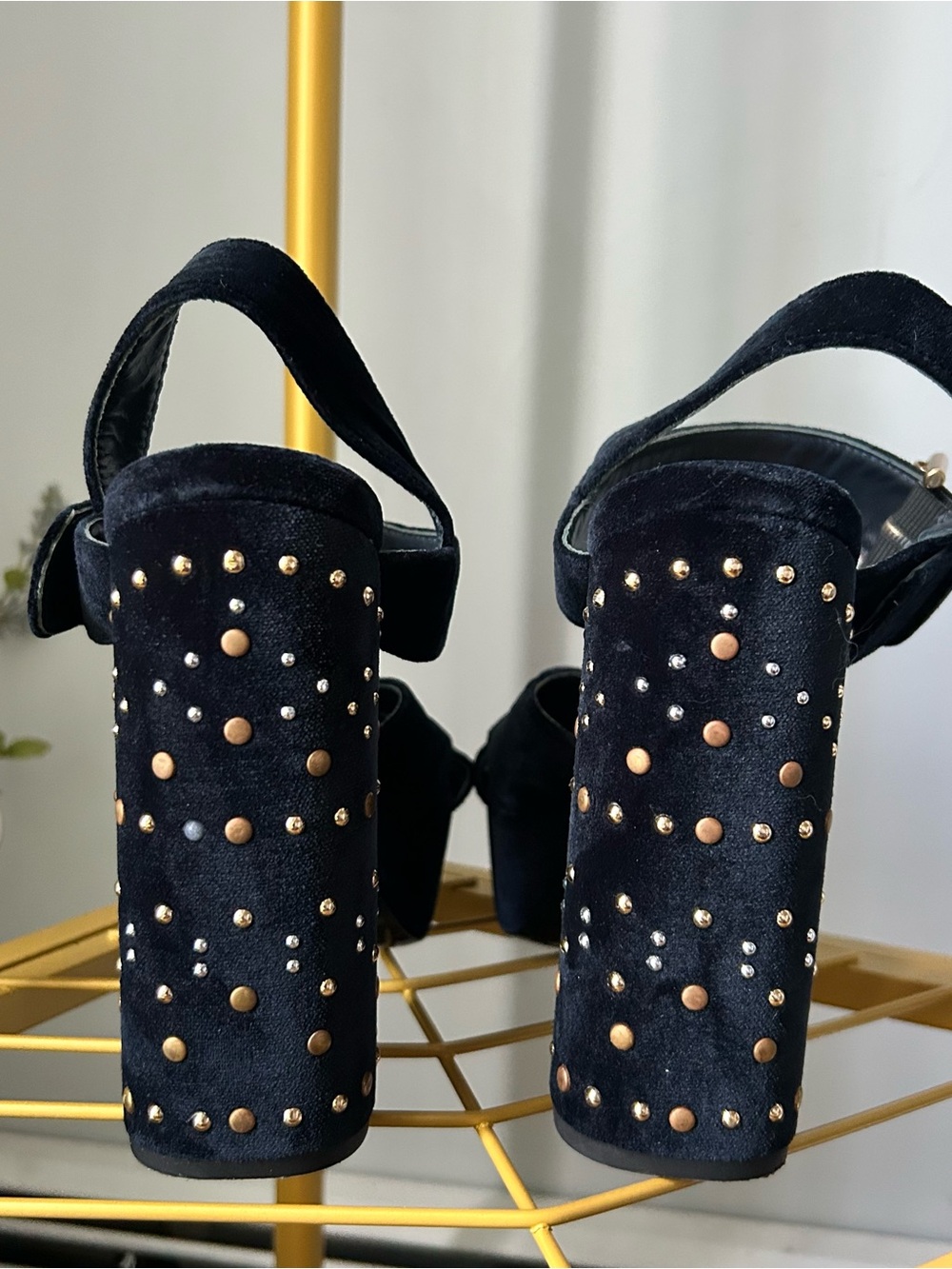 Maje designer disco Frilbu Studded Velvet Platform Sandals in black size EU 37 - Picture 6 of 9